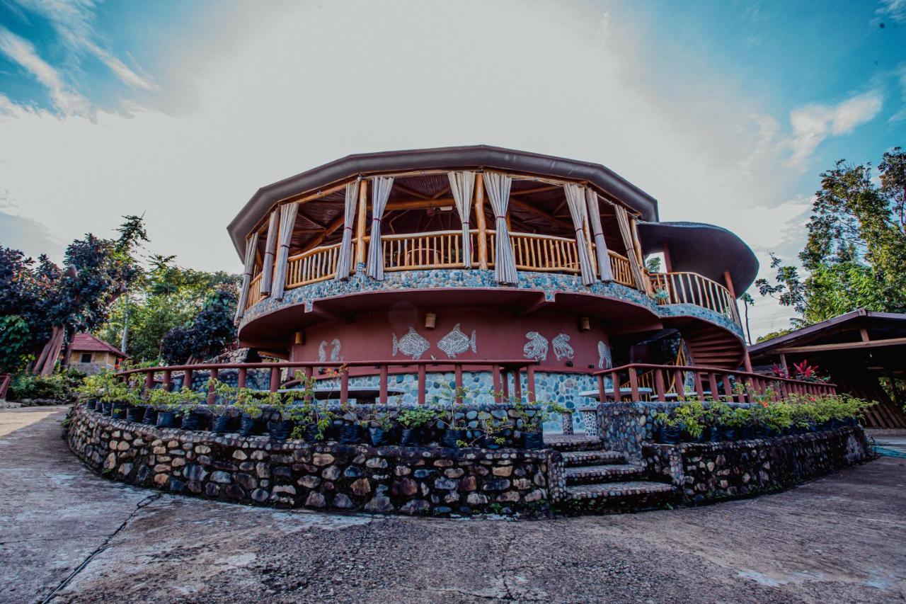 Hotel Atremaru Jungle Retreat Puerto Princesa