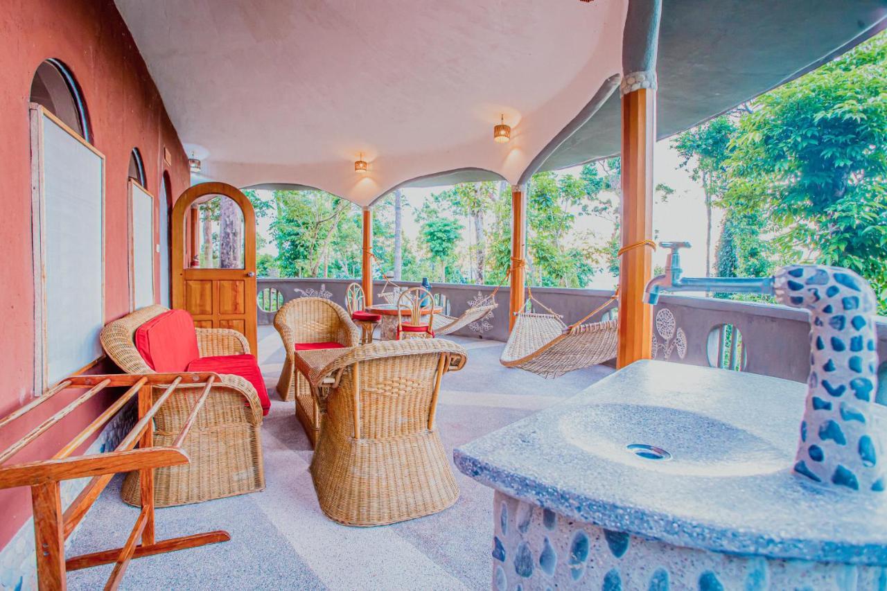Atremaru Jungle Retreat Hotel