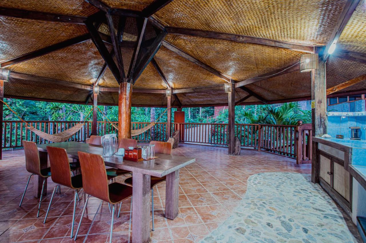 Hotel Atremaru Jungle Retreat Puerto Princesa